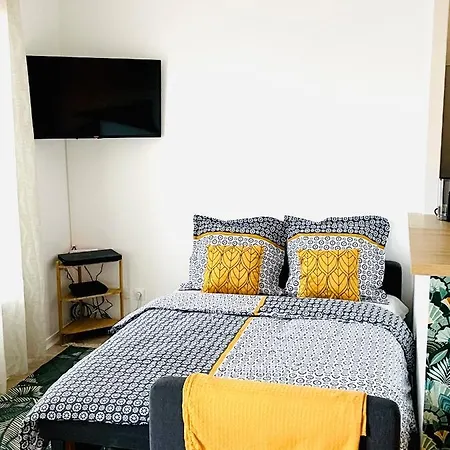Apartmán & Serris